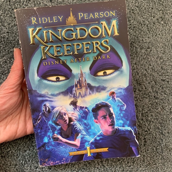 Disney After Dark: Kingdom Keepers - Picture 1 of 4